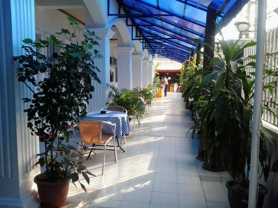 Island Inn Balabag  Exterior foto